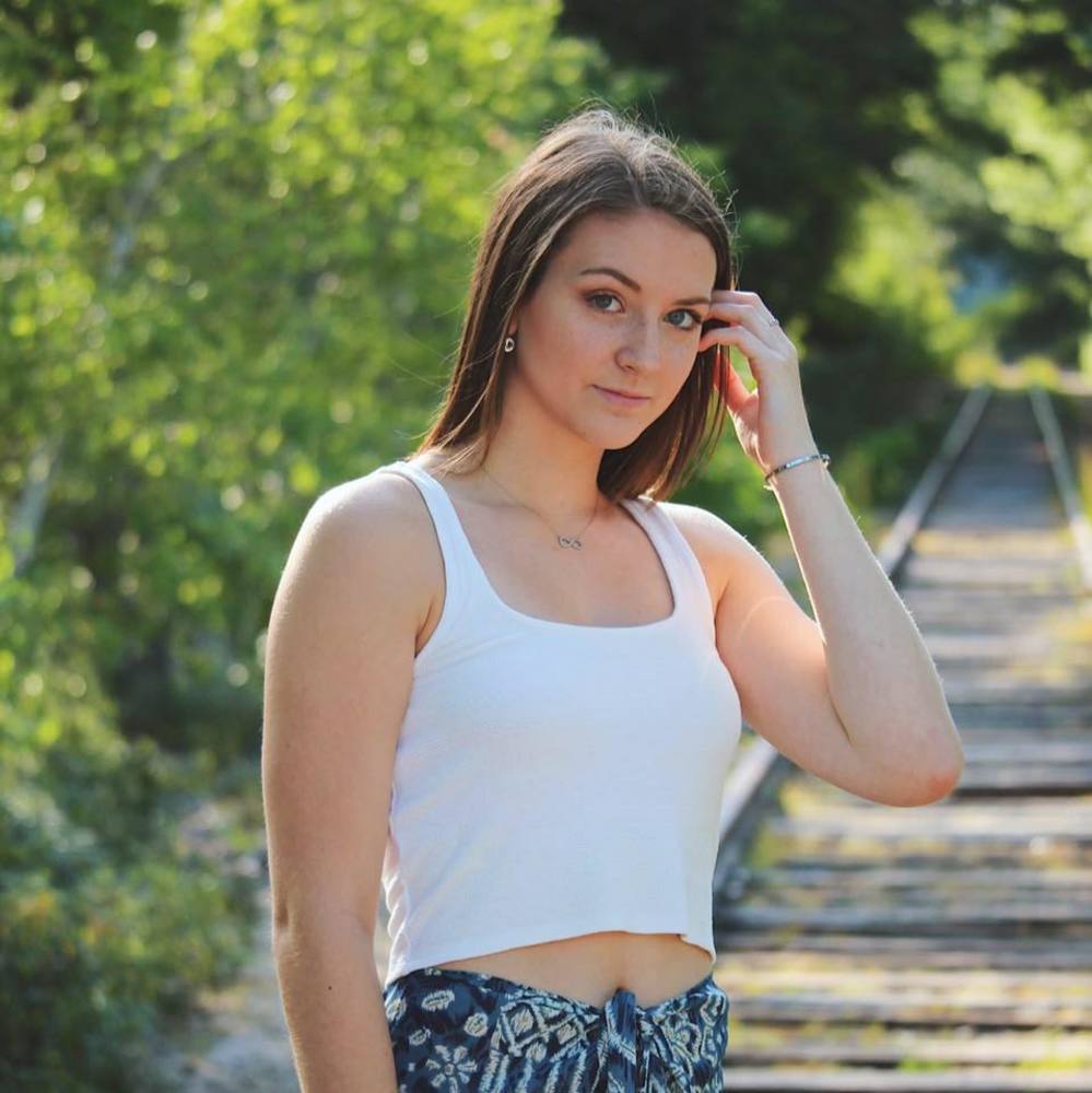 Meet your Posher, Savana